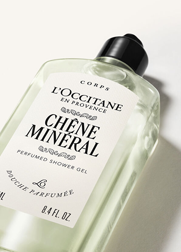 L'Occitane Chêne Minéral Woody and Musk Notes Perfumed Shower Gel 250 ml - 2
