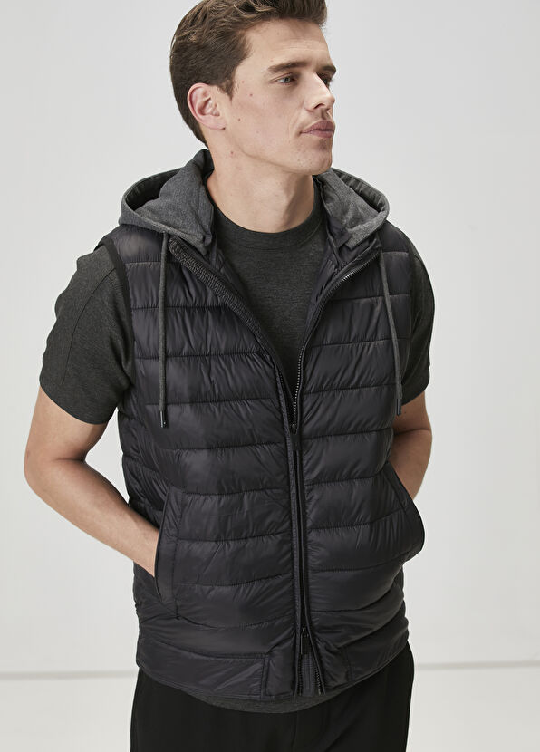 Beymen Club Siyah Kapüşonlu Puff Yelek - 2