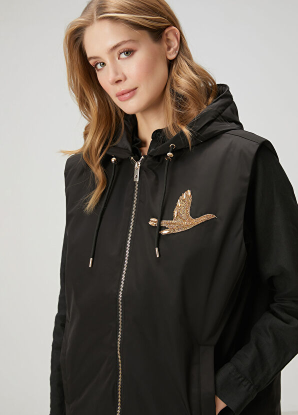 Beymen Club Siyah Kapüşonlu Gold Logolu Yelek - 2