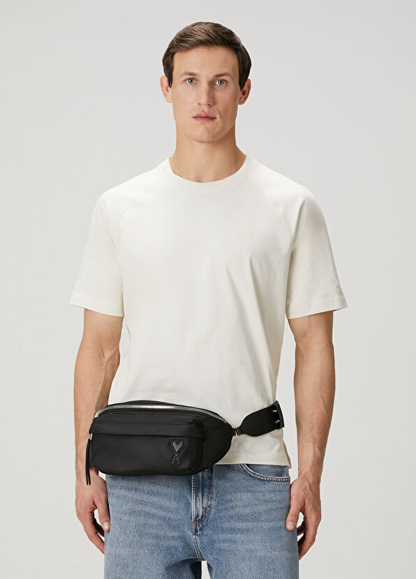 Ami Paris Off-White Logo Detailed T-Shirt - 1