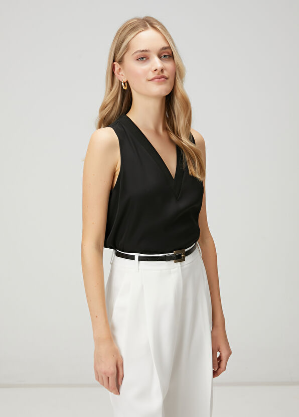 Beymen Club Siyah Bol Kesim Krep Bluz - 1