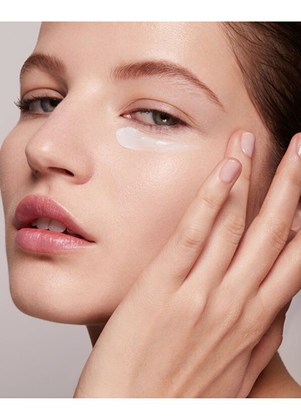 Nars NarsSkin Light Reflecting Göz Bakım Jeli - 4