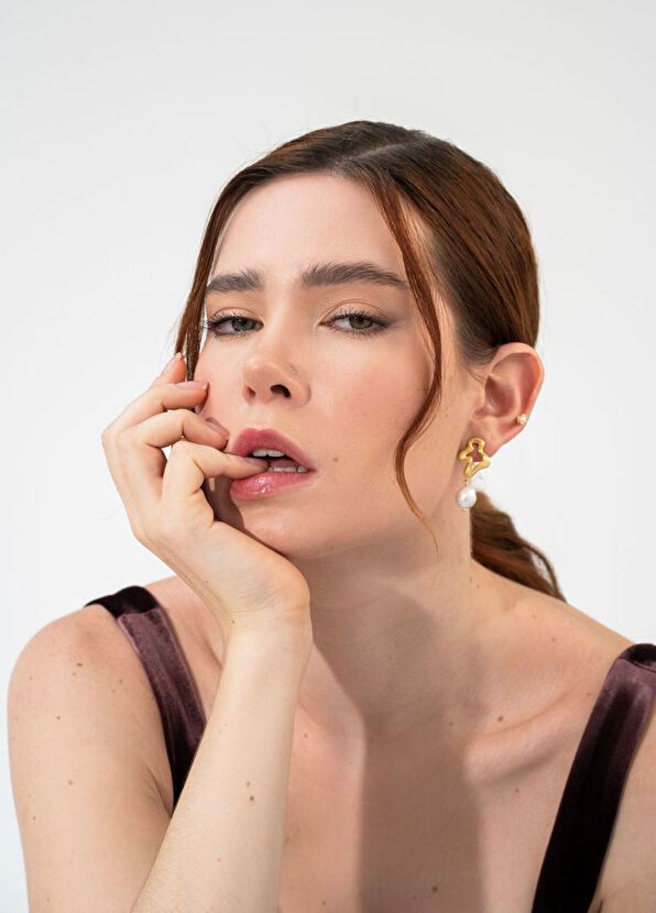 Ecru Atelier Valeria Beyaz İnci Taşlı Gold 925 Ayar Gümüş Kadın Küpe - 2