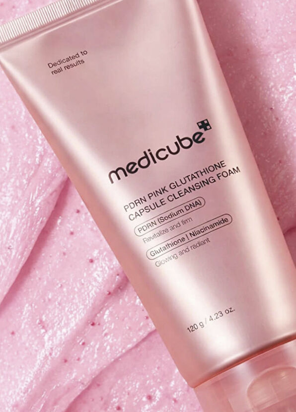 Medicube PDRN Pink Glutathione Capsule Cleansing Foam Arındırıcı Yüz Temizleme Köpüğü 120 gr - 4
