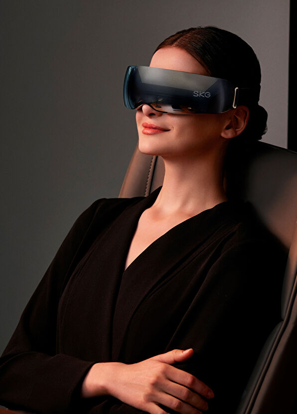 SKG E7 Portable Smart Eye Massager with Bluetooth Connection with Hot Compress - 4