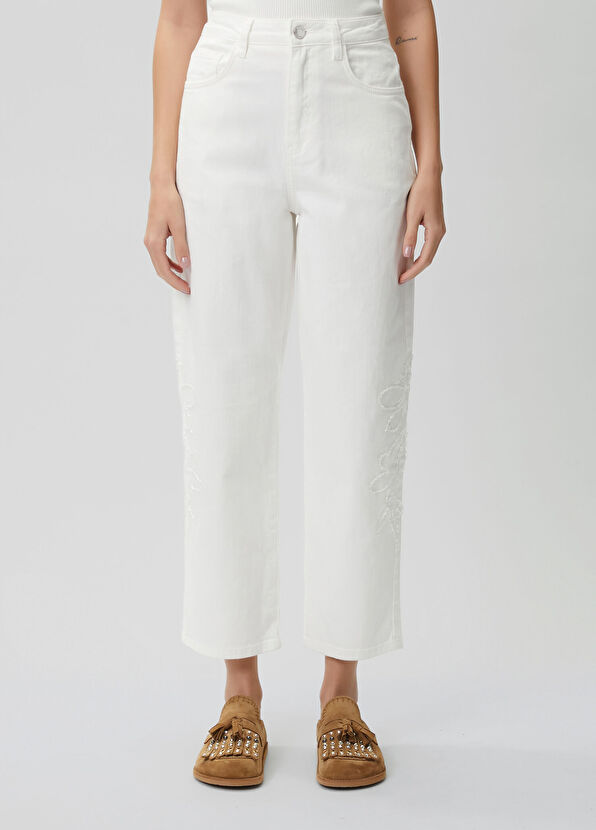 Beymen Club Mom Fit Kırık Beyaz Boncuk Nakışlı Jean Pantolon - 2