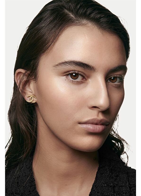 CHANEL N°1 De Chanel Revitalizing Foundation Br42 30Ml - 4