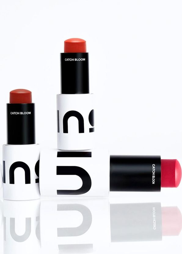INO Beauty All-in-one Set 00 Clear – 3 Stick Ruj Allık + 2 Işıltılı Nemlendirici + SPF 50+ Güneş Kremi + 2 Bronzer Kontür Stick ve Makyaj Çantası - 2