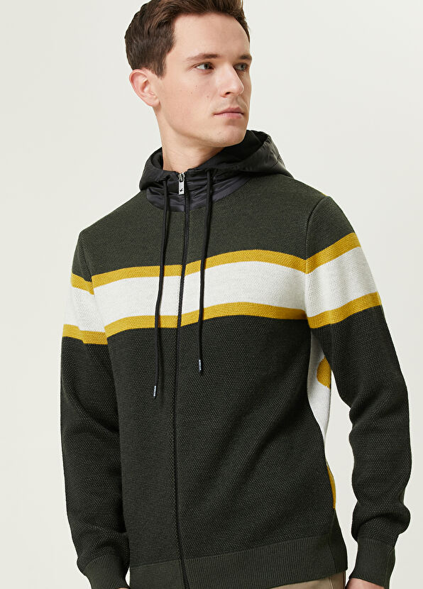 Beymen Club Koyu Haki Kapüşonlu Kamuflaj Jakar Yün Triko Hırka - 2