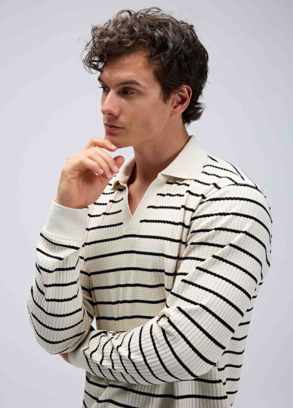 Ellesse Bej Çizgili Polo Yaka Uzun Kollu Erkek Sweatshirt EM594-BG - 2