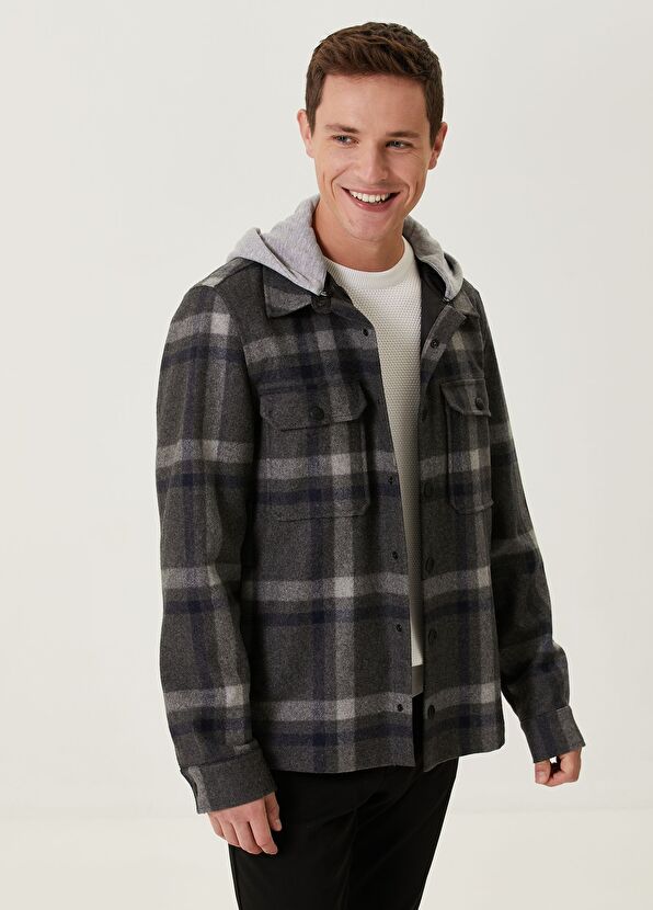 Beymen Club Koyu Gri Kapüşonlu Ekoseli Yün Flannel Dış Gömlek - 2