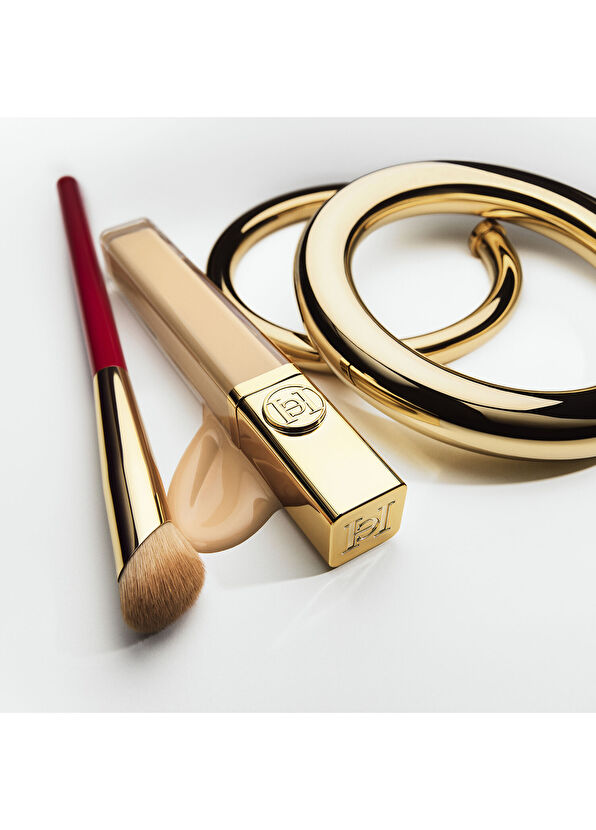Carolina Herrera Nude Couture Brightener Brush - 2