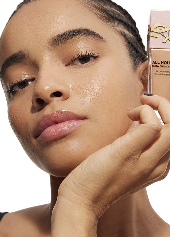 Yves Saint Laurent All Hours Glow Fondöten MN1.5 - 3