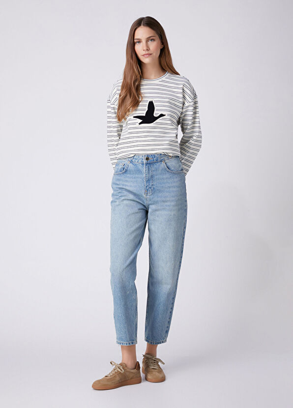 Beymen Club Blue Gold Accessory Detailed Jeans - 2