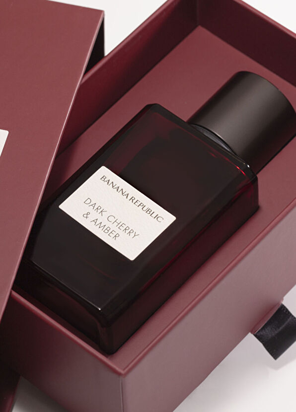 Banana Republic Dark Cherry & Amber EDP 75 ml Unisex Parfüm - 4