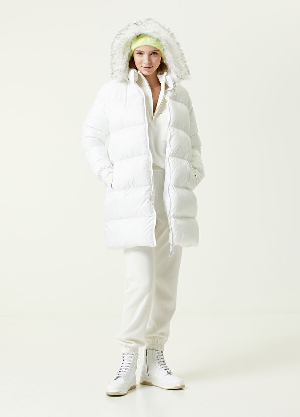 Beymen Club Beyaz Kapüşonlu Uzun Puff Mont - 3