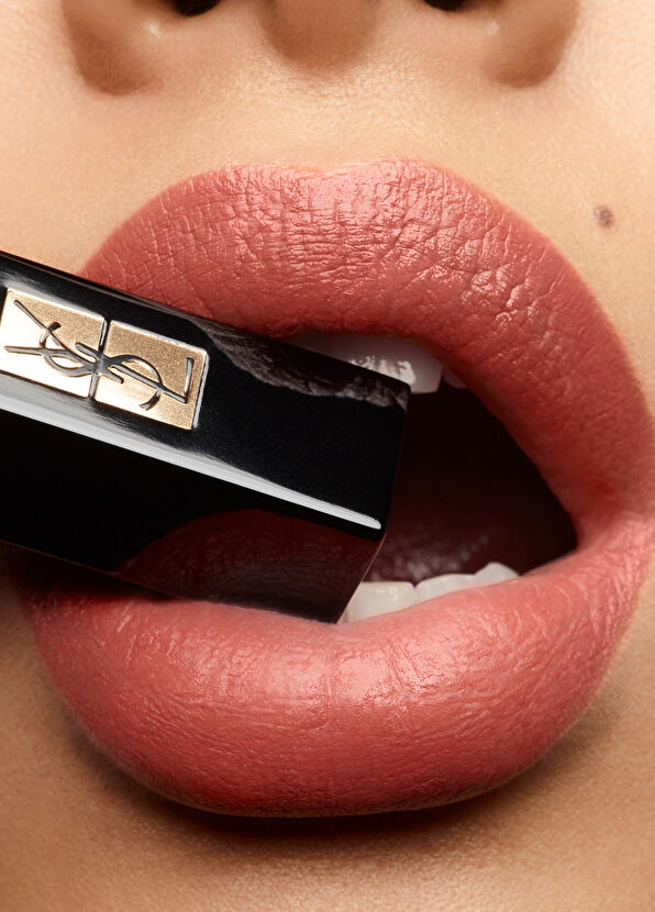 Yves Saint Laurent The Slım Velvet Radıcal 301 - 2