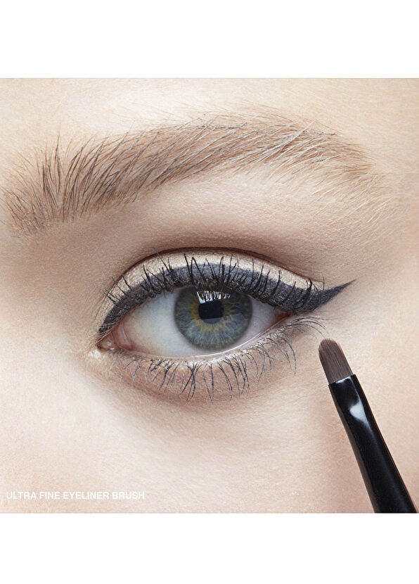 Bobbi Brown Ultra İnce Eyeliner Fırçası - 2
