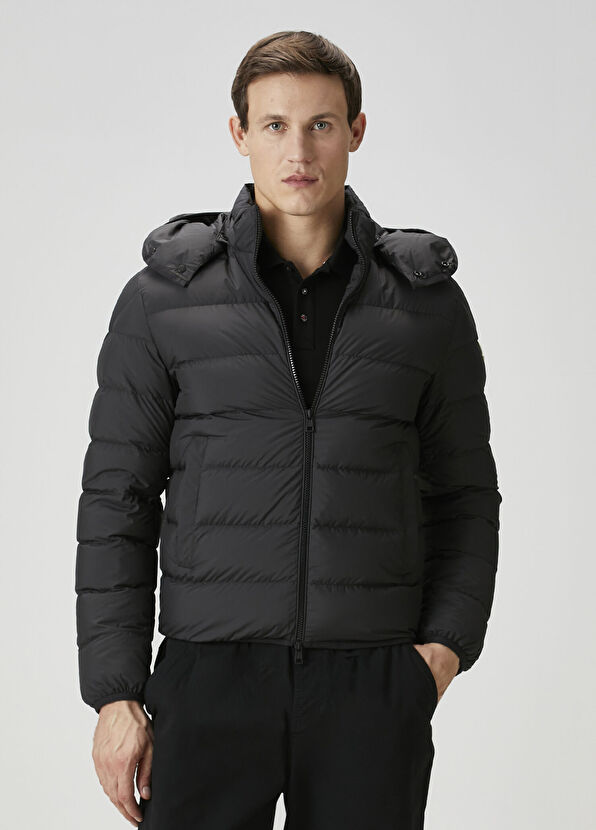 Siyah Kapüşonlu Puff Mont - Görsel 3