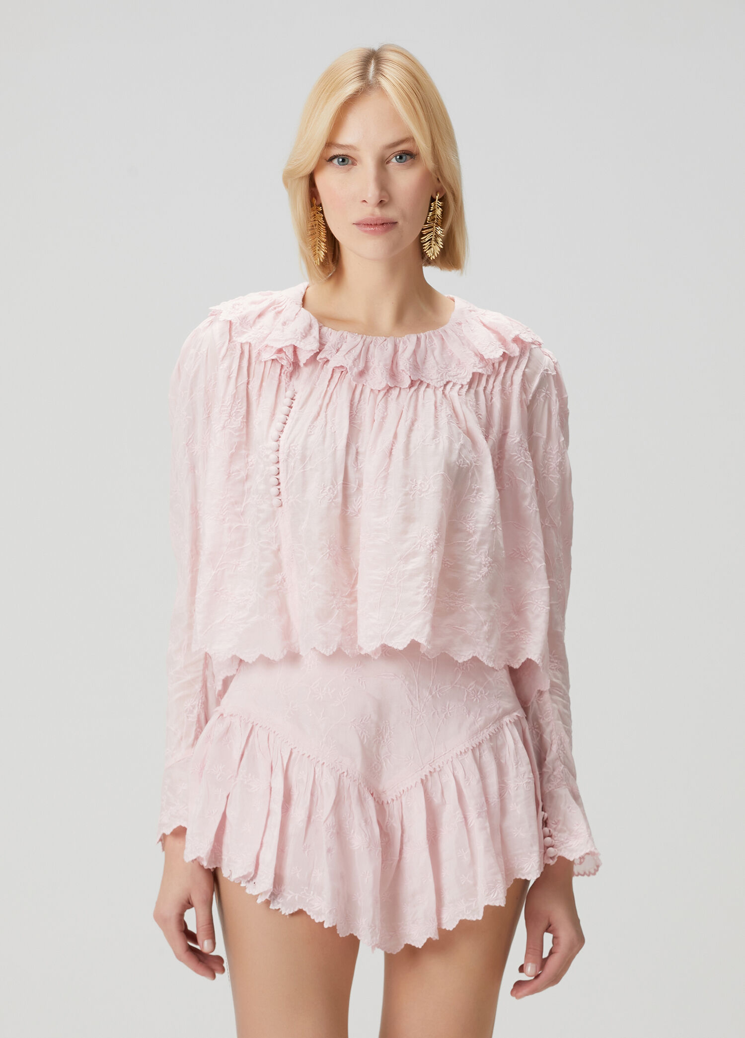 Zelly Pembe Nakış Detaylı Crop Bluz