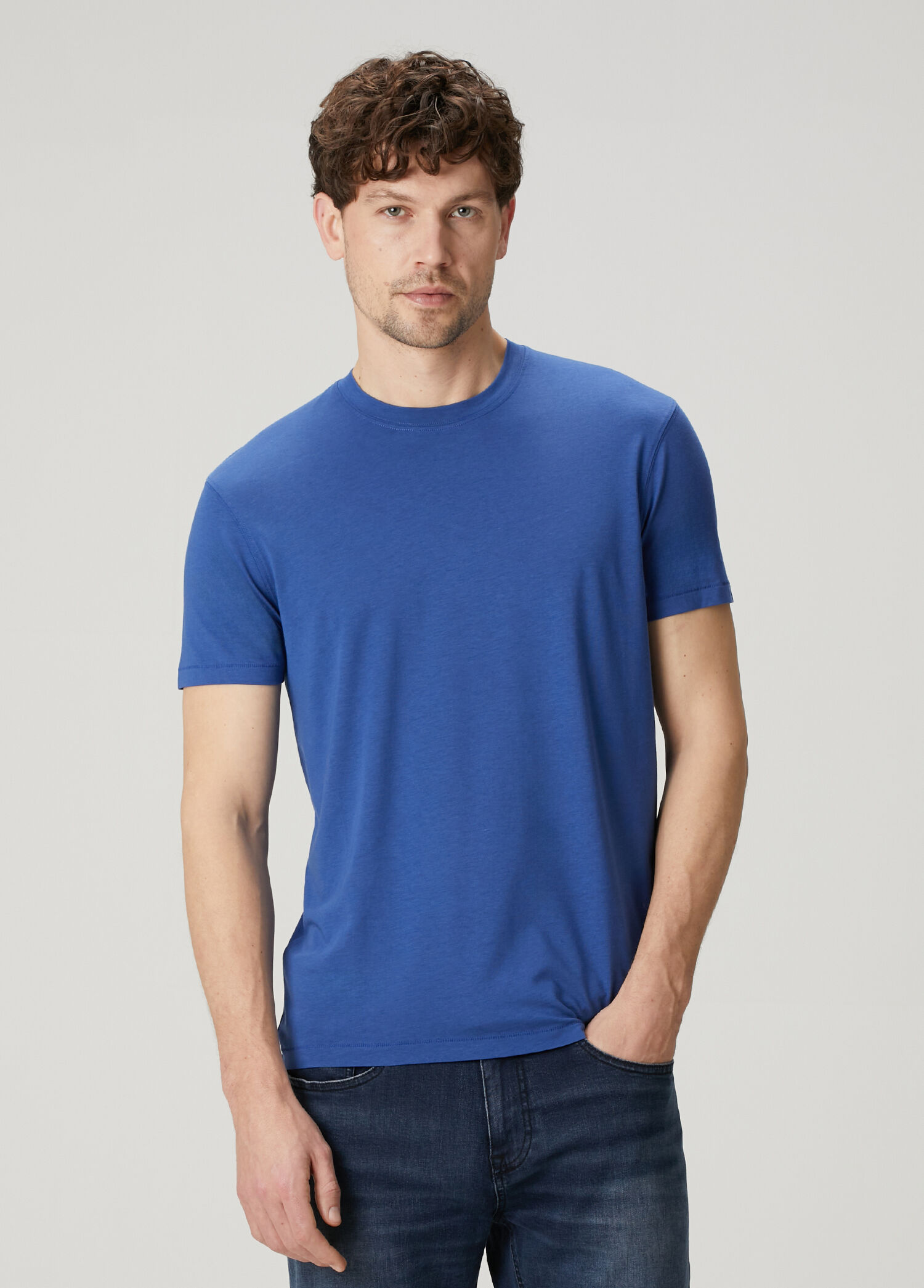 Mavi T-shirt