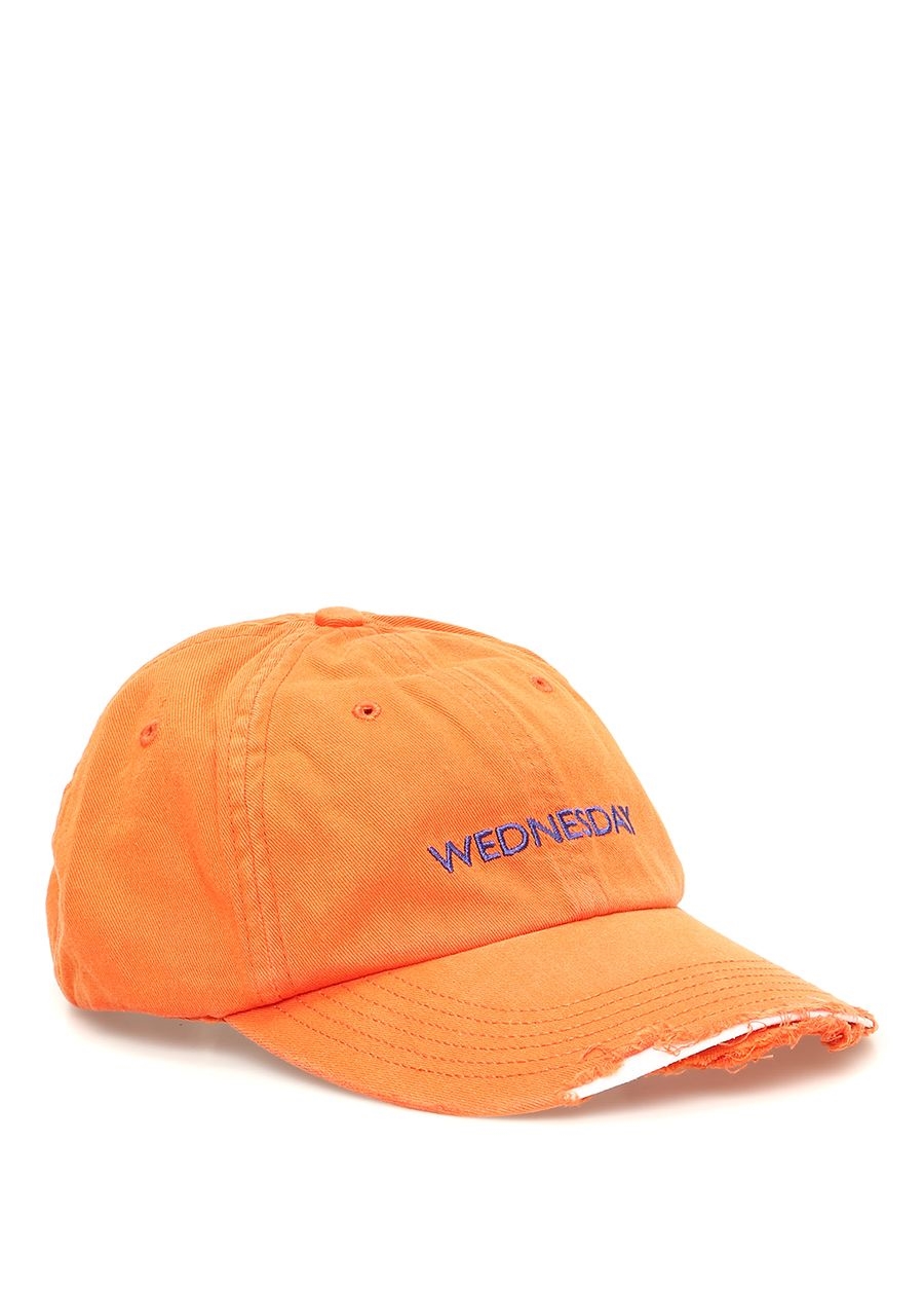 Beymen VETEMENTS Turuncu Yazı Nakışlı Erkek Şapka. 1 Beymen VETEMENTS Turuncu Yazı Nakışlı Erkek Şapka. 1
