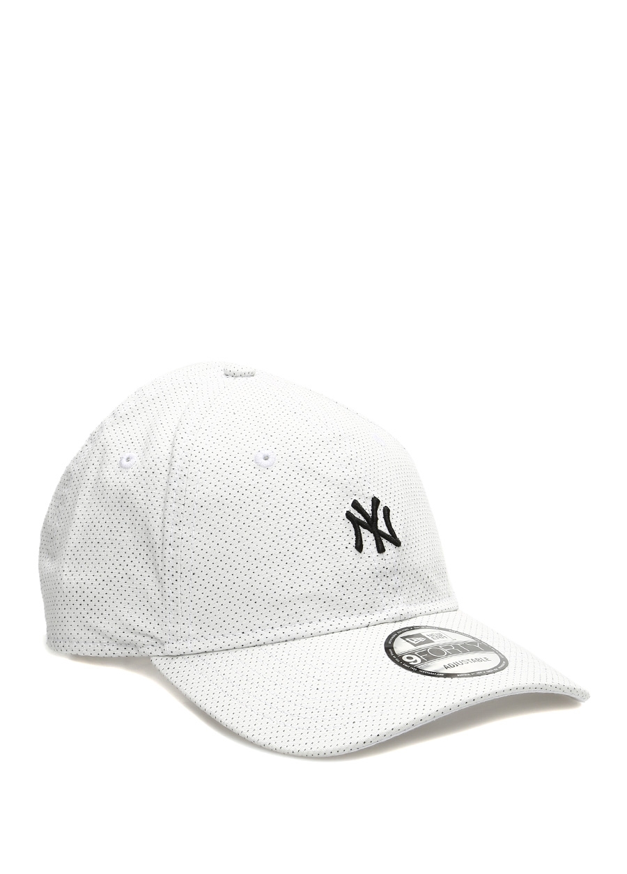 Beymen NEW ERA New York Nakışlı Beyaz Mikro Desenli Erkek Şapka. 1 Beymen NEW ERA New York Nakışlı Beyaz Mikro Desenli Erkek Şapka. 1