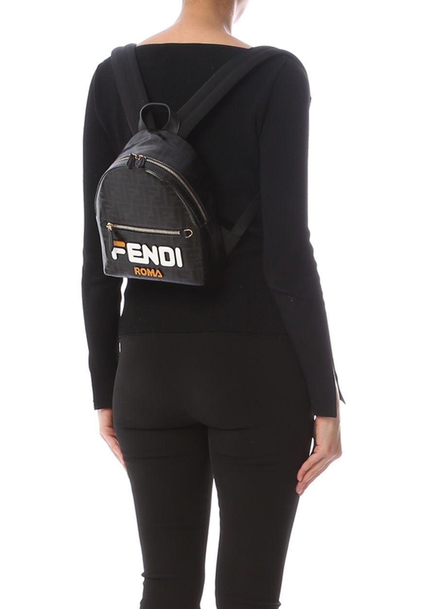 Beymen FENDI Fendi Mania Siyah Mini Logolu Kadın Sırt Çantası. 2