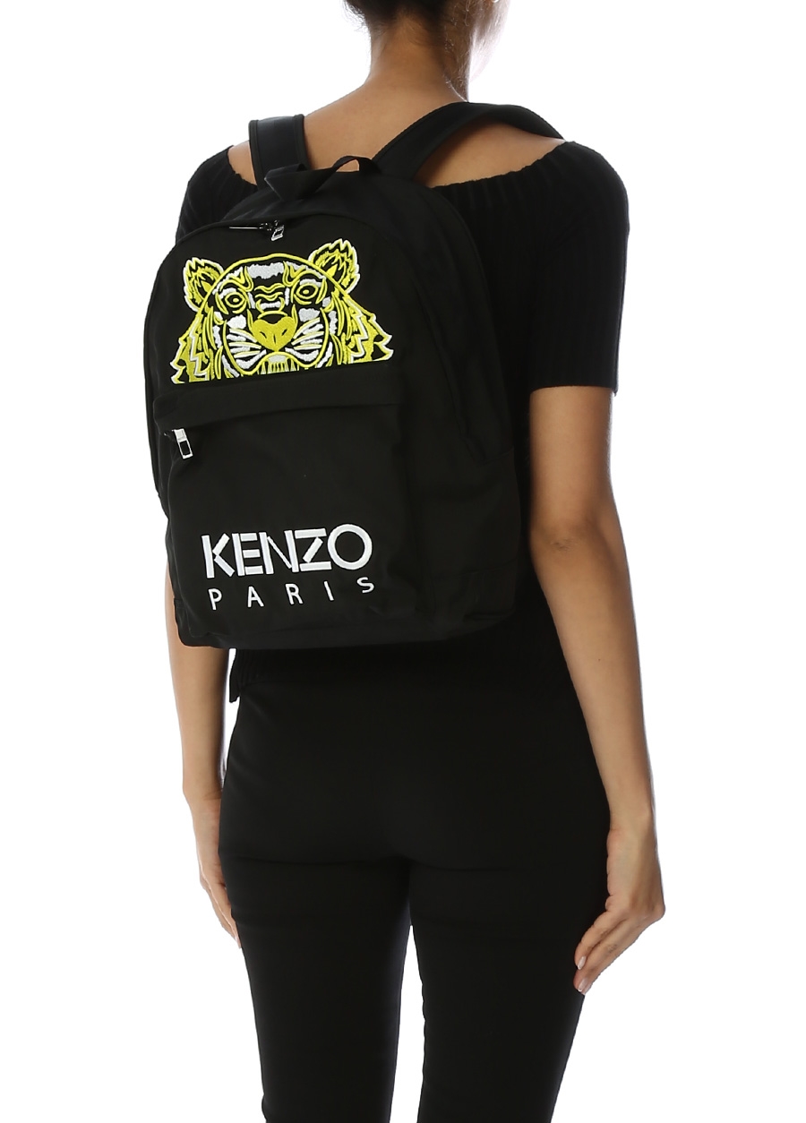 Beymen KENZO Siyah Logo Baskılı Kadın Sırt Çantası. 2 Beymen KENZO Siyah Logo Baskılı Kadın Sırt Çantası. 2