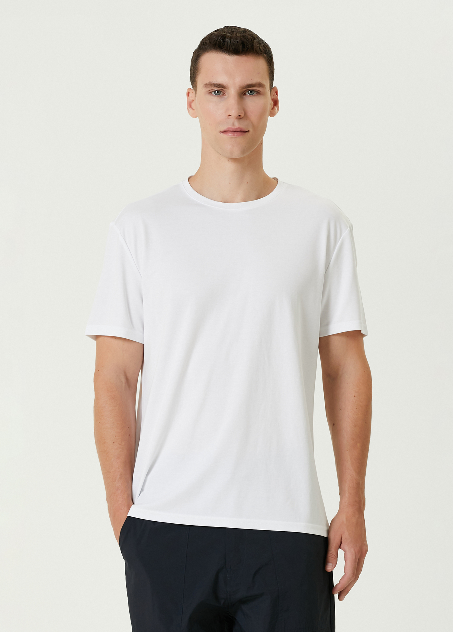 Beyaz Basic T-shirt