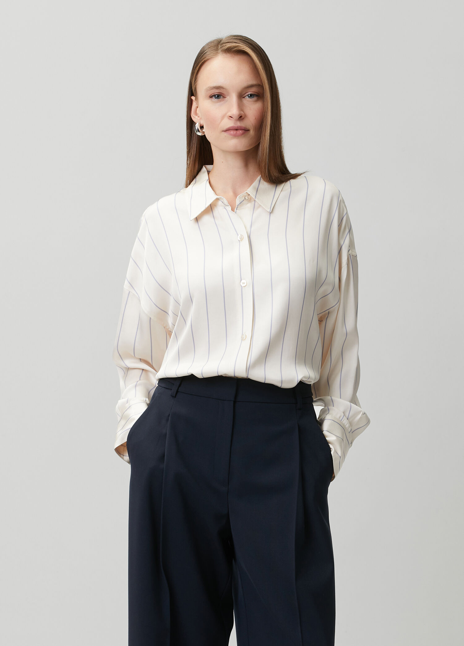 Dominique Comfort Fit Ekru Çizgili Gömlek