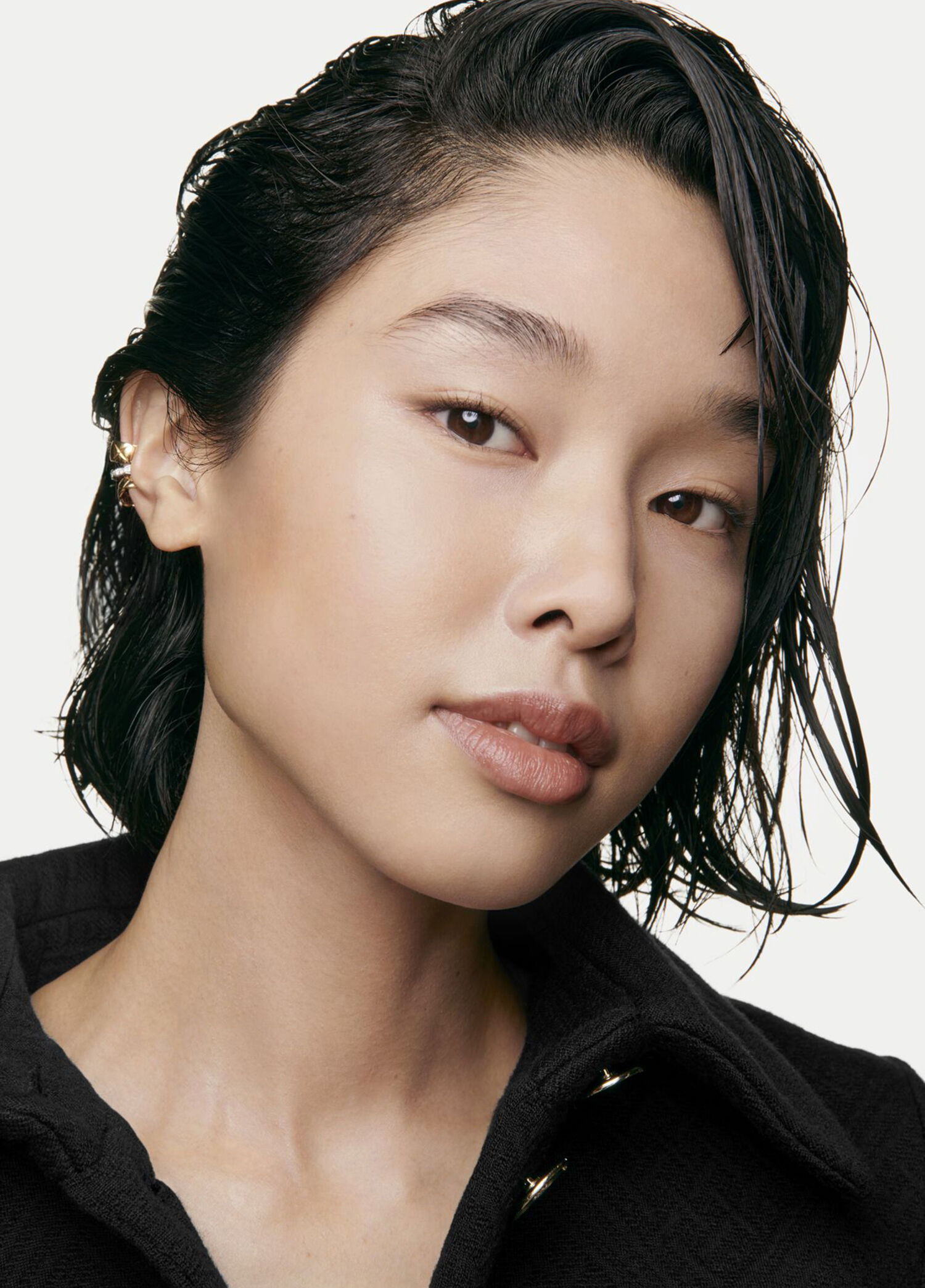 CHANEL - Les Beiges Water Fresh Complexion Touch B20 - B20