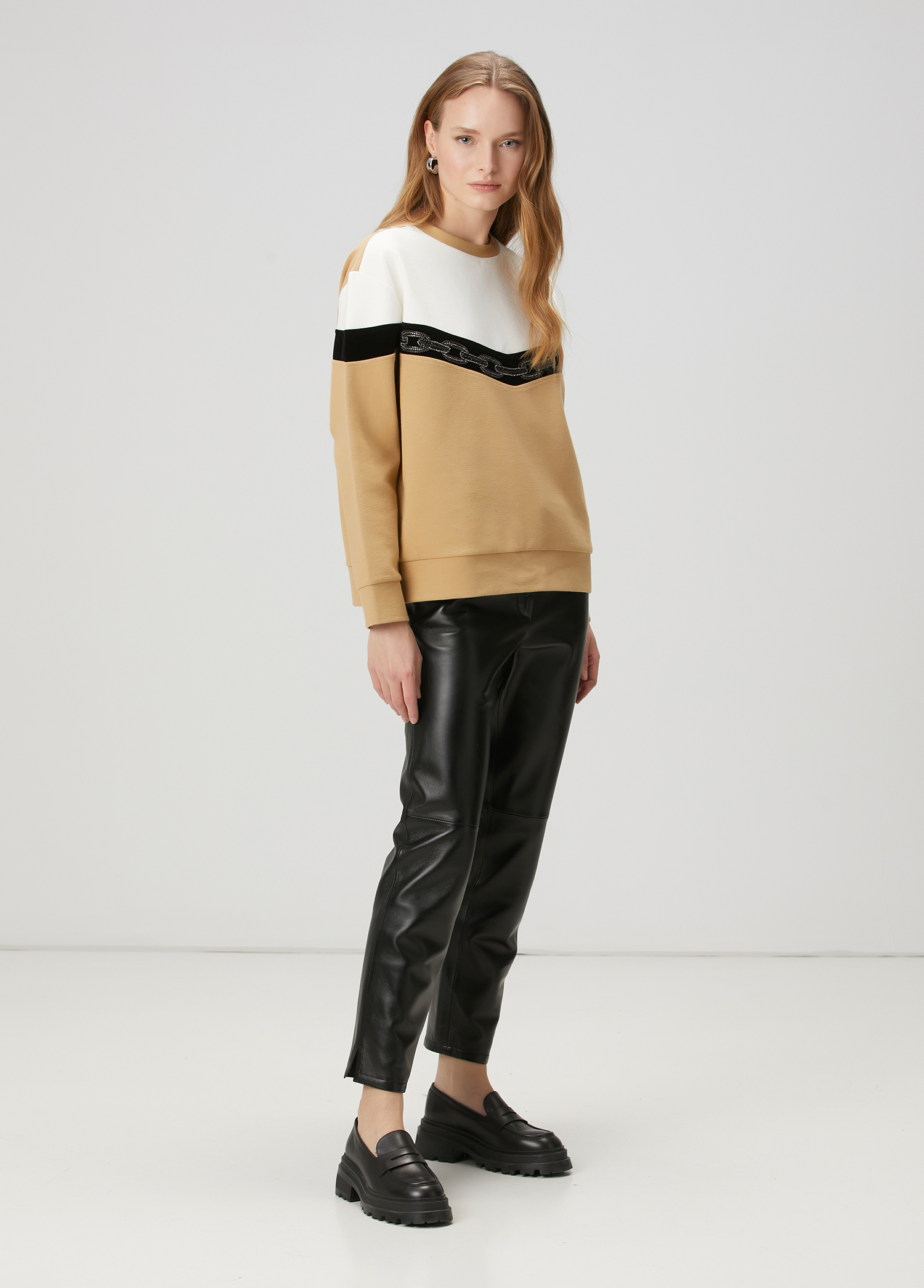 Deve Tüyü Zincir Taşlı Sweatshirt_2