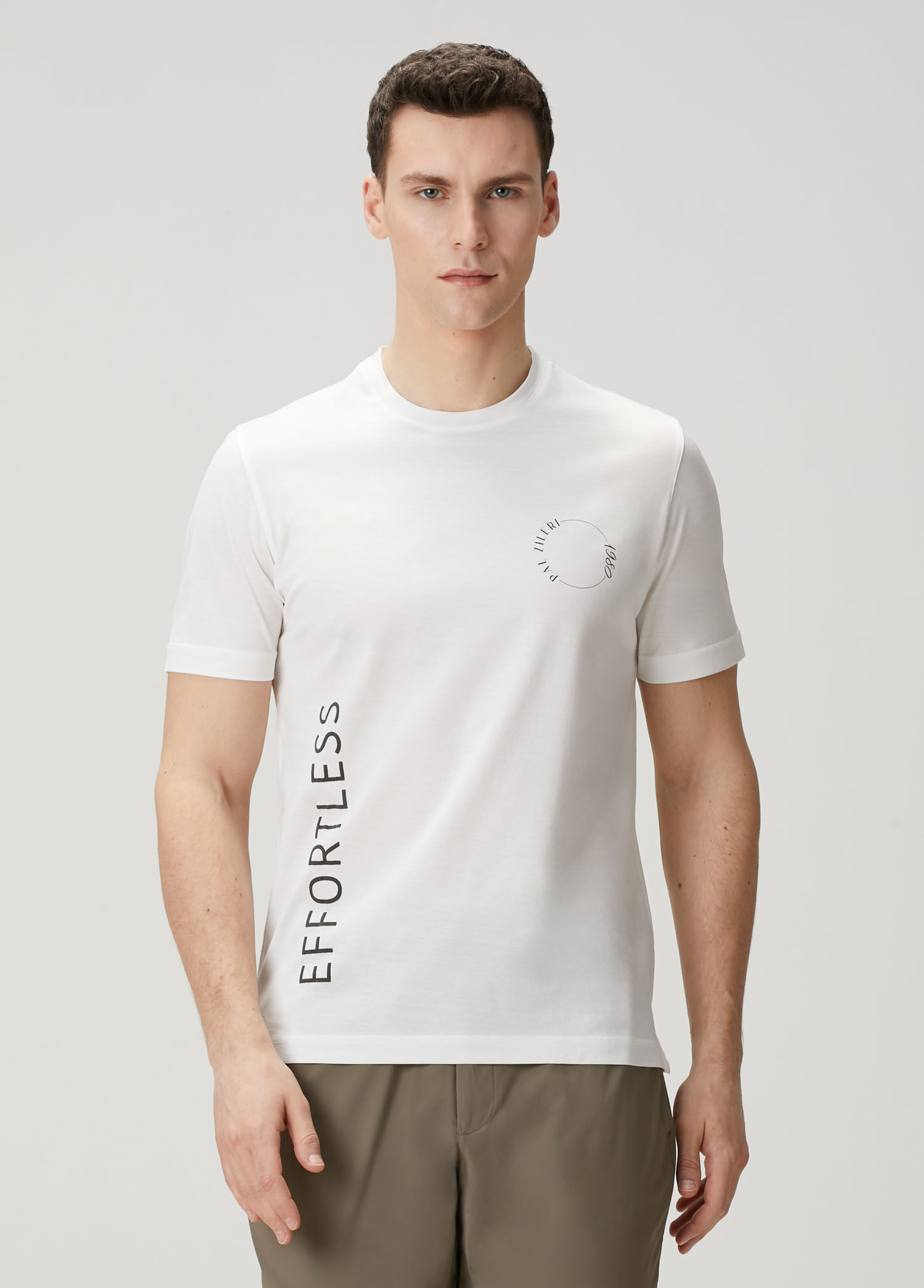 Beyaz Logo Baskılı T-shirt