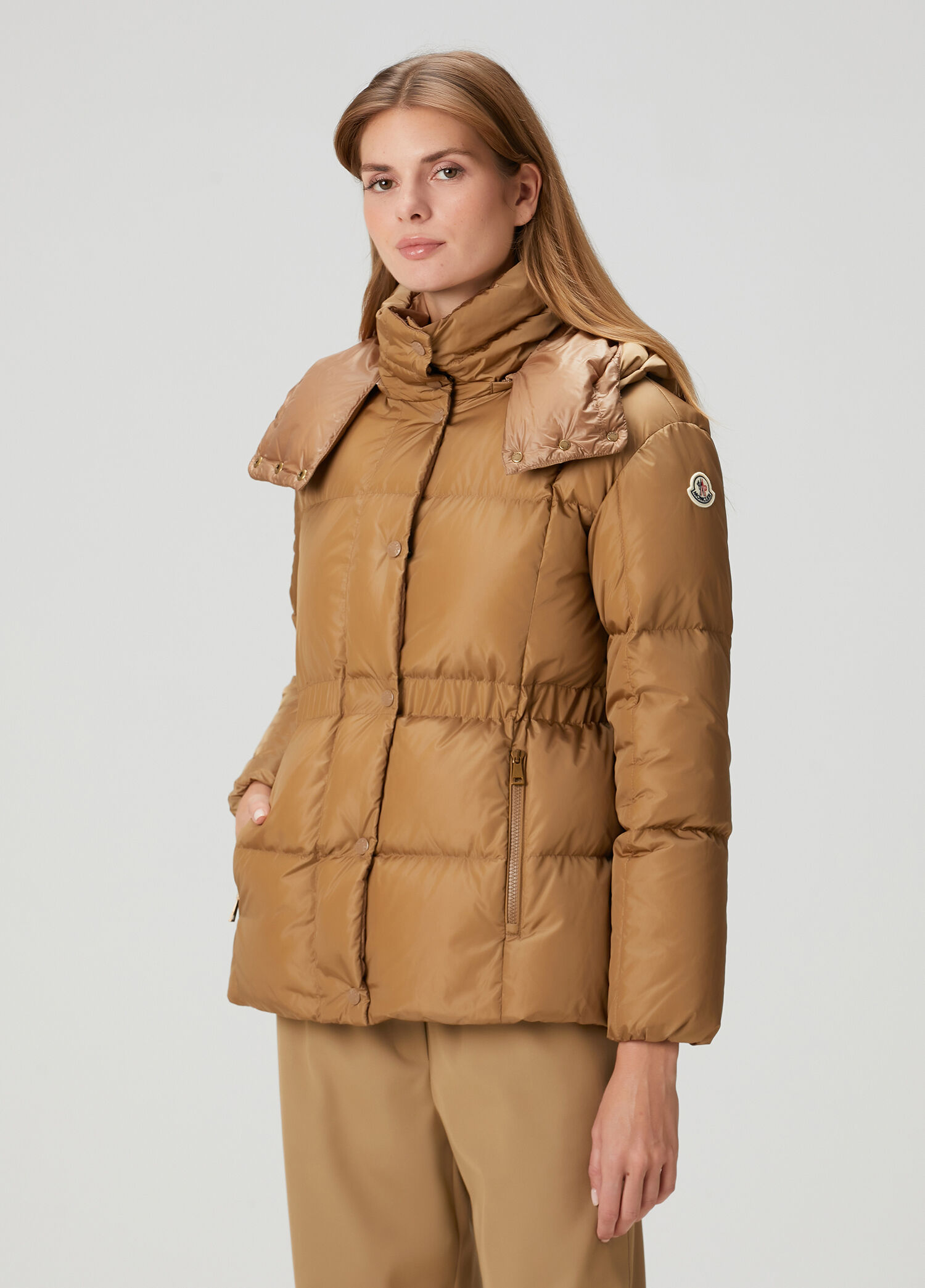 Moncler Kahverengi Kadın Agneux Kahverengi Kapüşonlu Mont 1738659