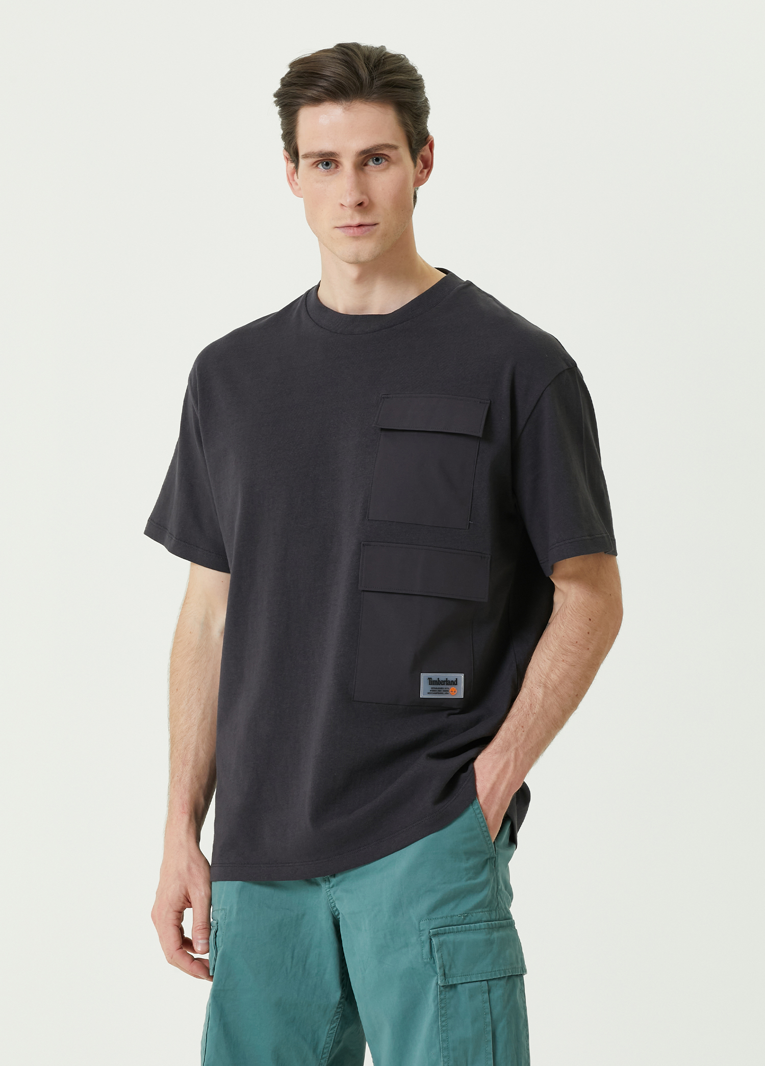 Beymen Siyah Çift Cep Detaylı T-shirt. 3 Beymen Siyah Çift Cep Detaylı T-shirt. 3