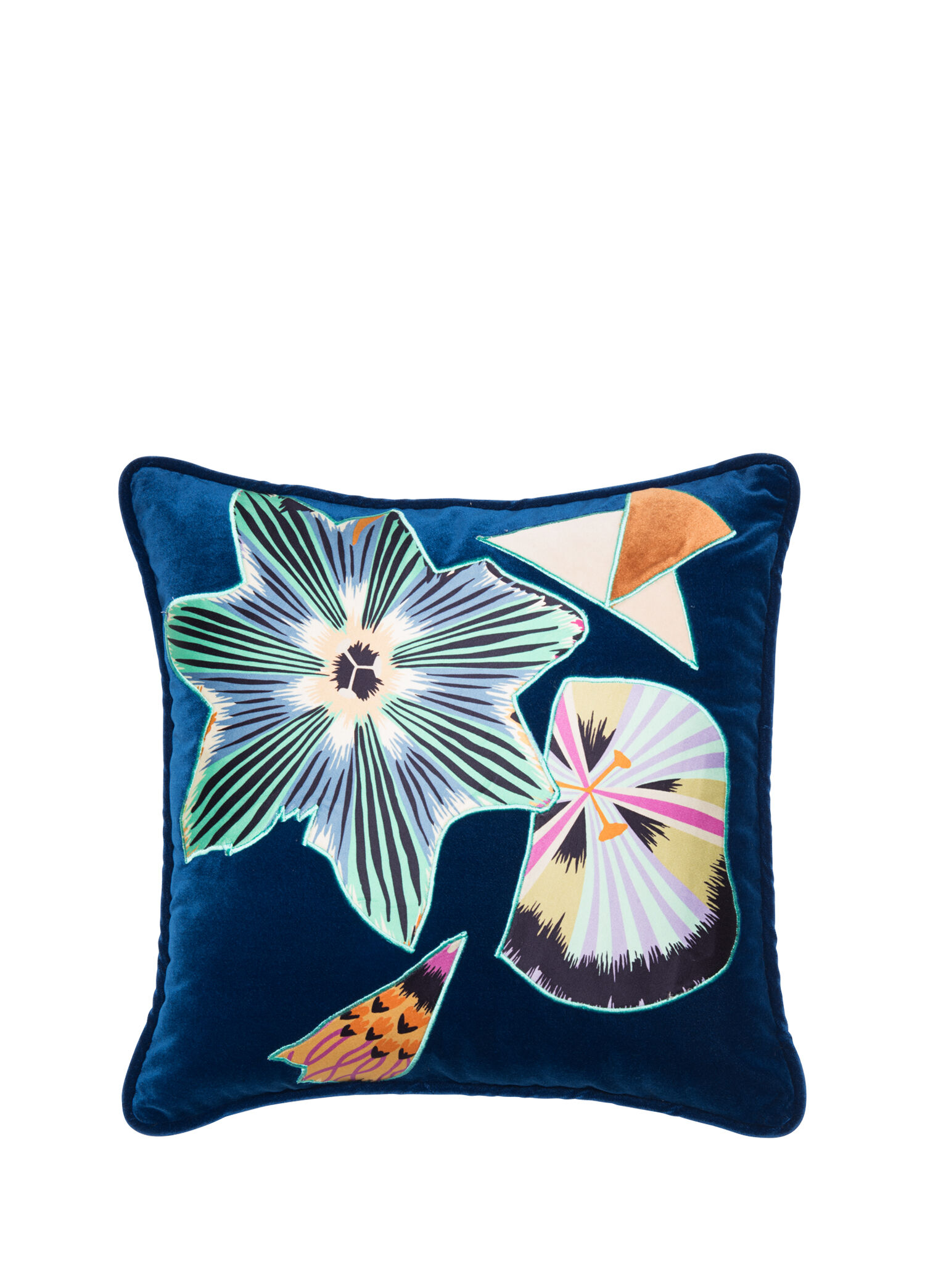 Aplik Detaylı Saks Mavisi Kare Kadife Kırlent 45 x 45 cm