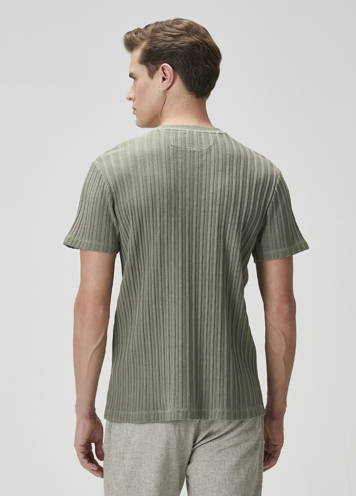 Haki T-shirt_4