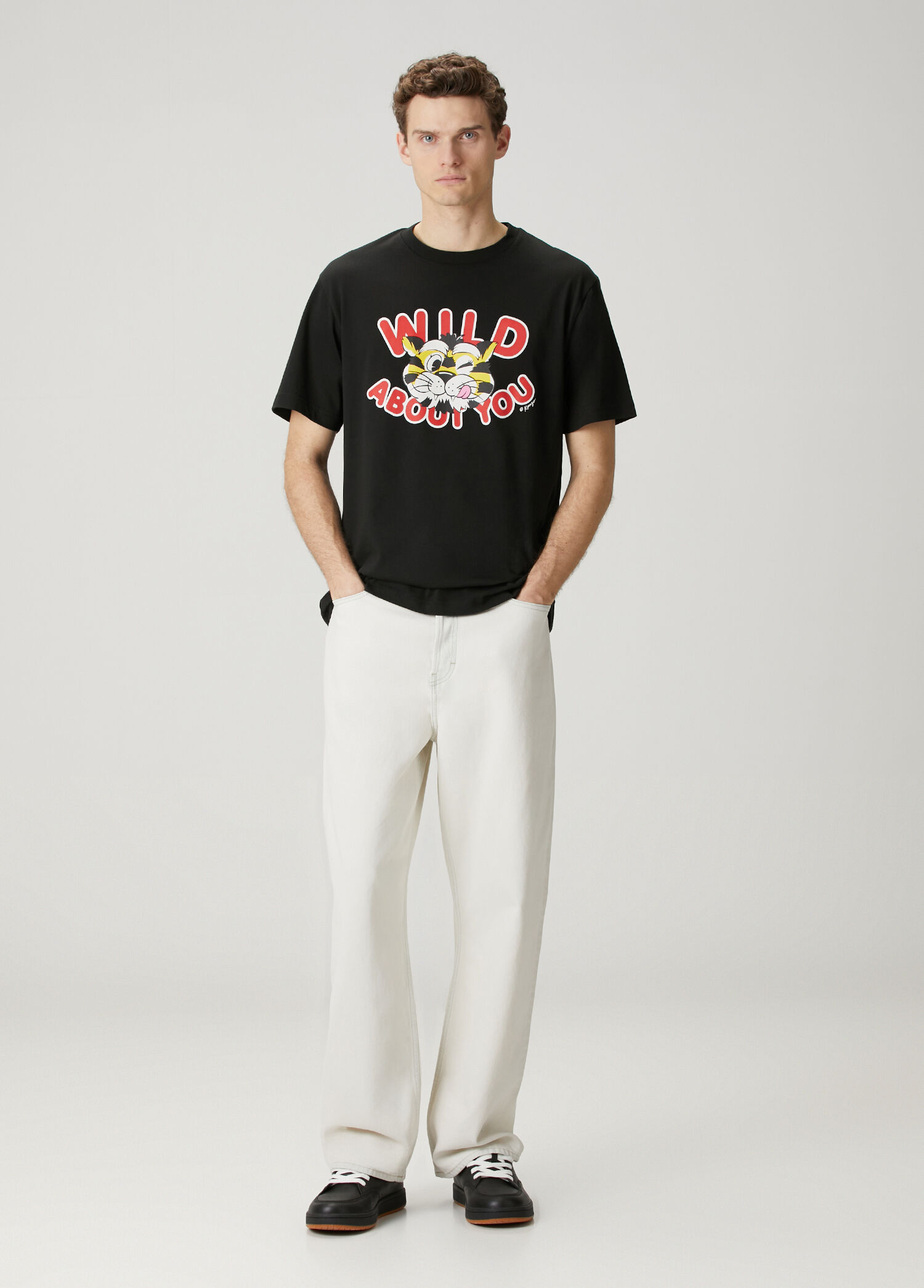 Kenzo Siyah Erkek Wild Tiger Siyah Classic T-shirt 1885920 | Beymen