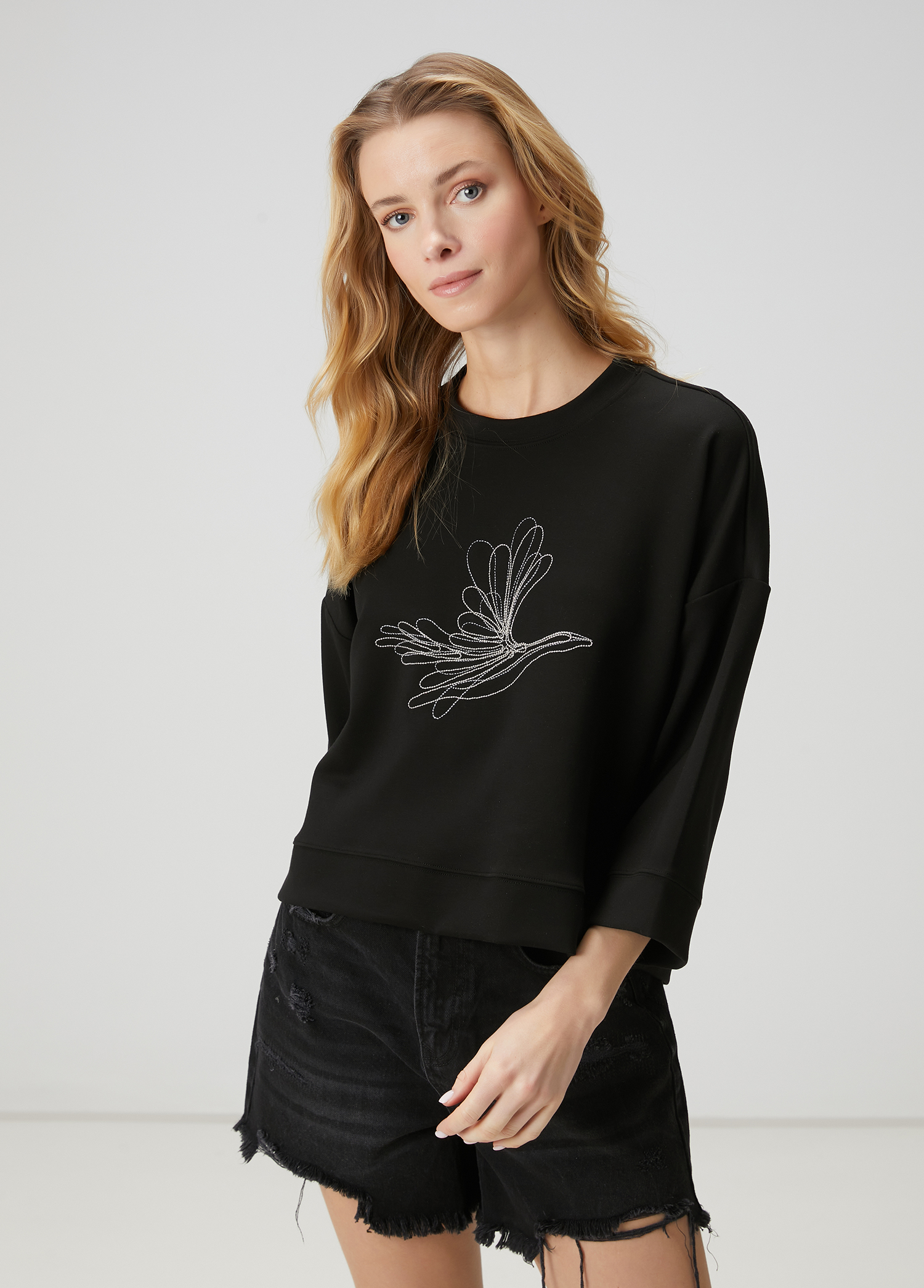 Siyah Zincir Logolu Sweatshirt