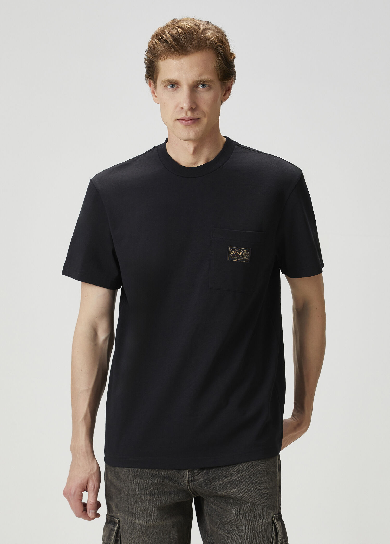Siyah Logo Detaylı T-shirt