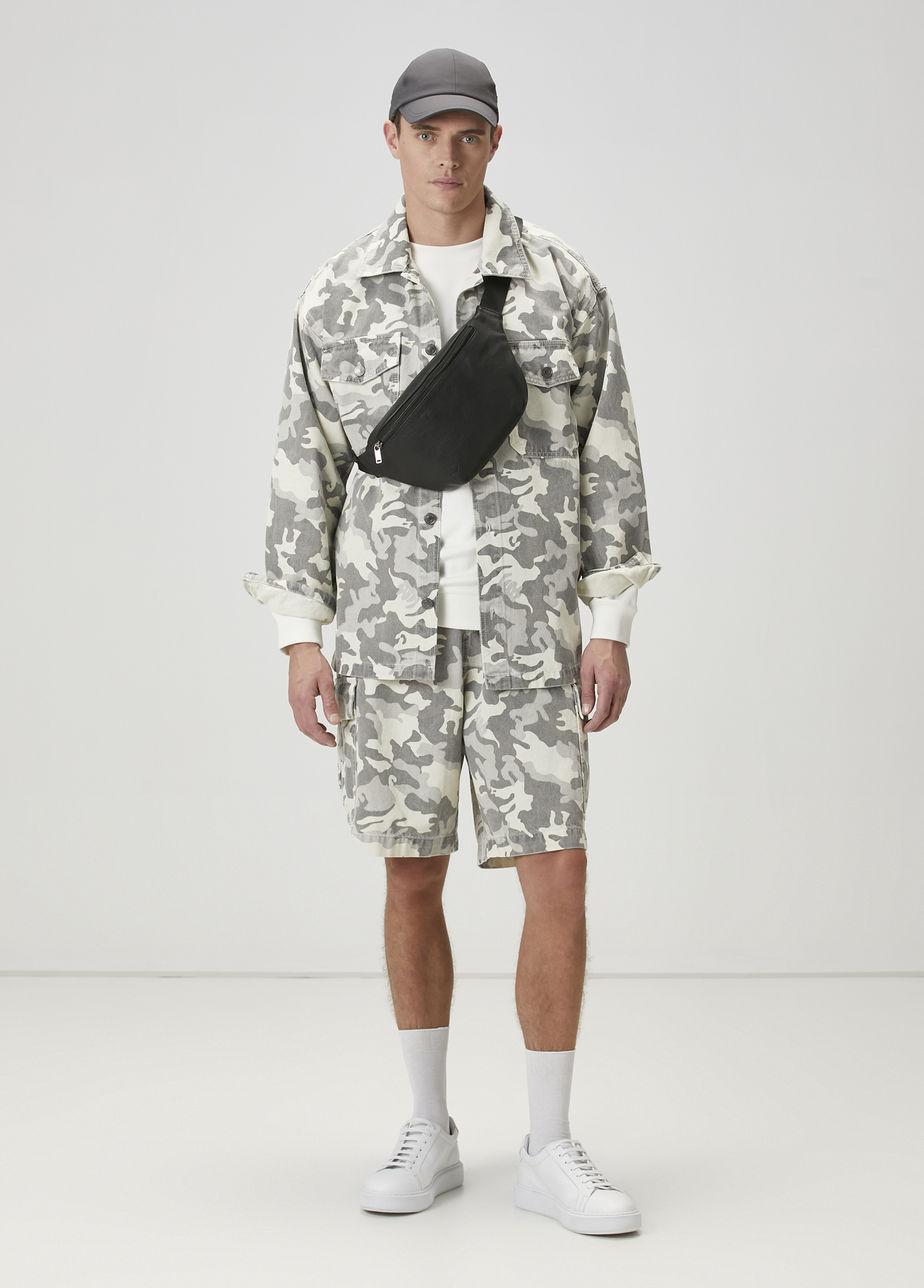 Khaki Camouflage Patterned Denim Shorts