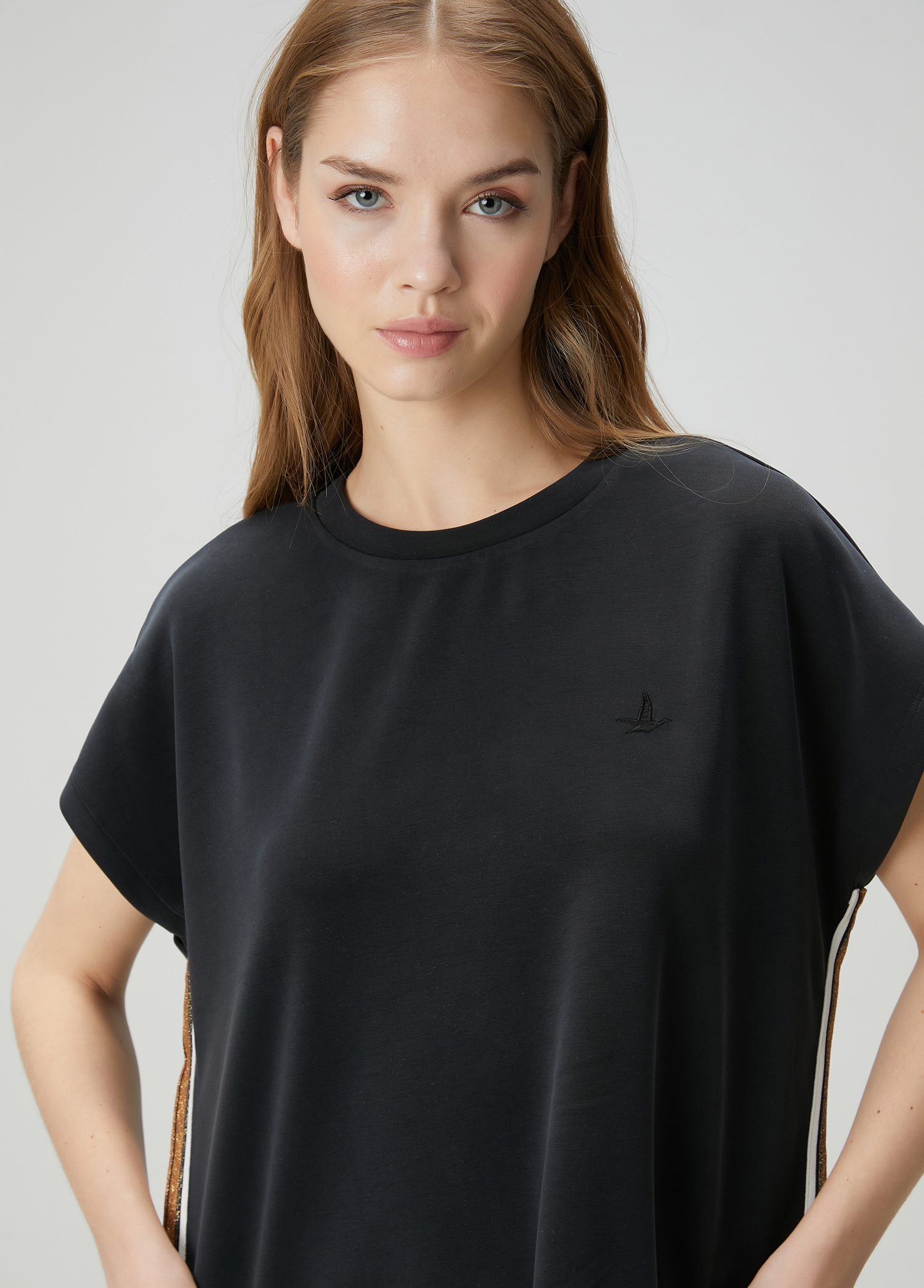 Siyah Bantlı Sweatshirt_1