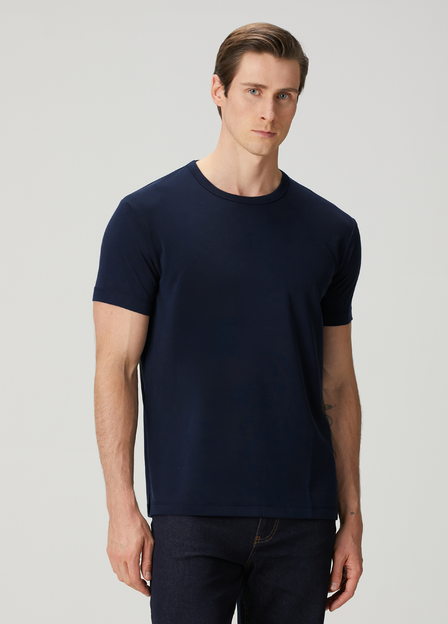 Kyoto Modal Luxe Touch™ Koyu Lacivert Muscle Up Fit Kısa Kollu Erkek T-Shirt