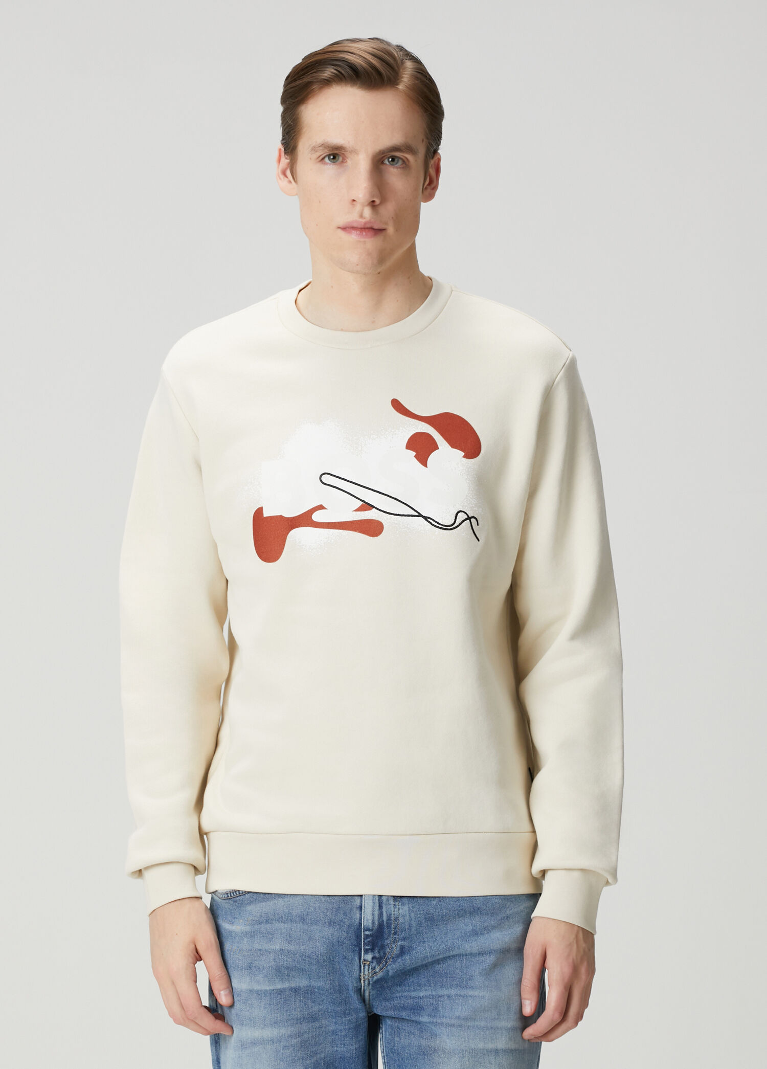 Beyaz Figür Detaylı Sweatshirt
