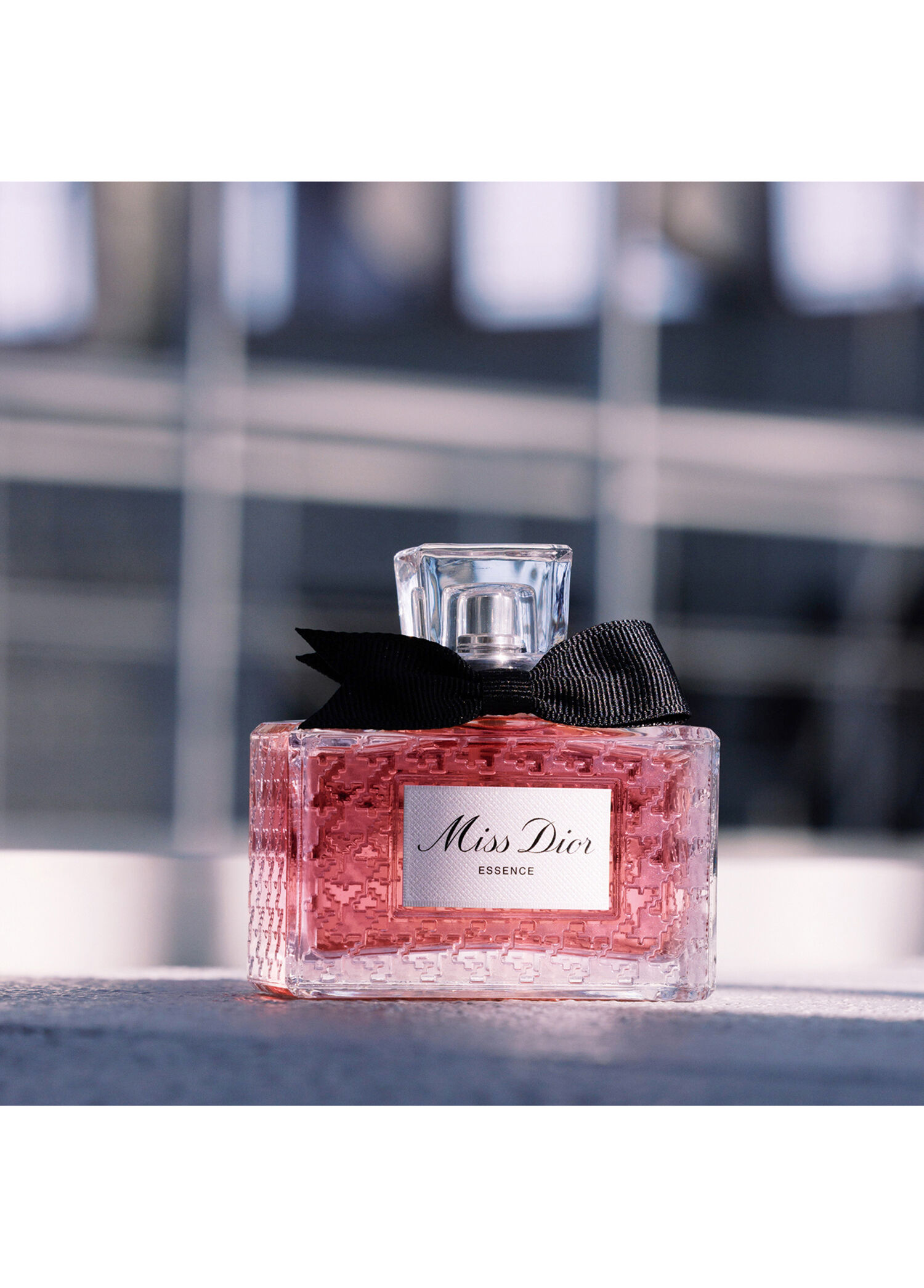 Dior - Miss Dior Essence 80 ml Kadın Parfüm -