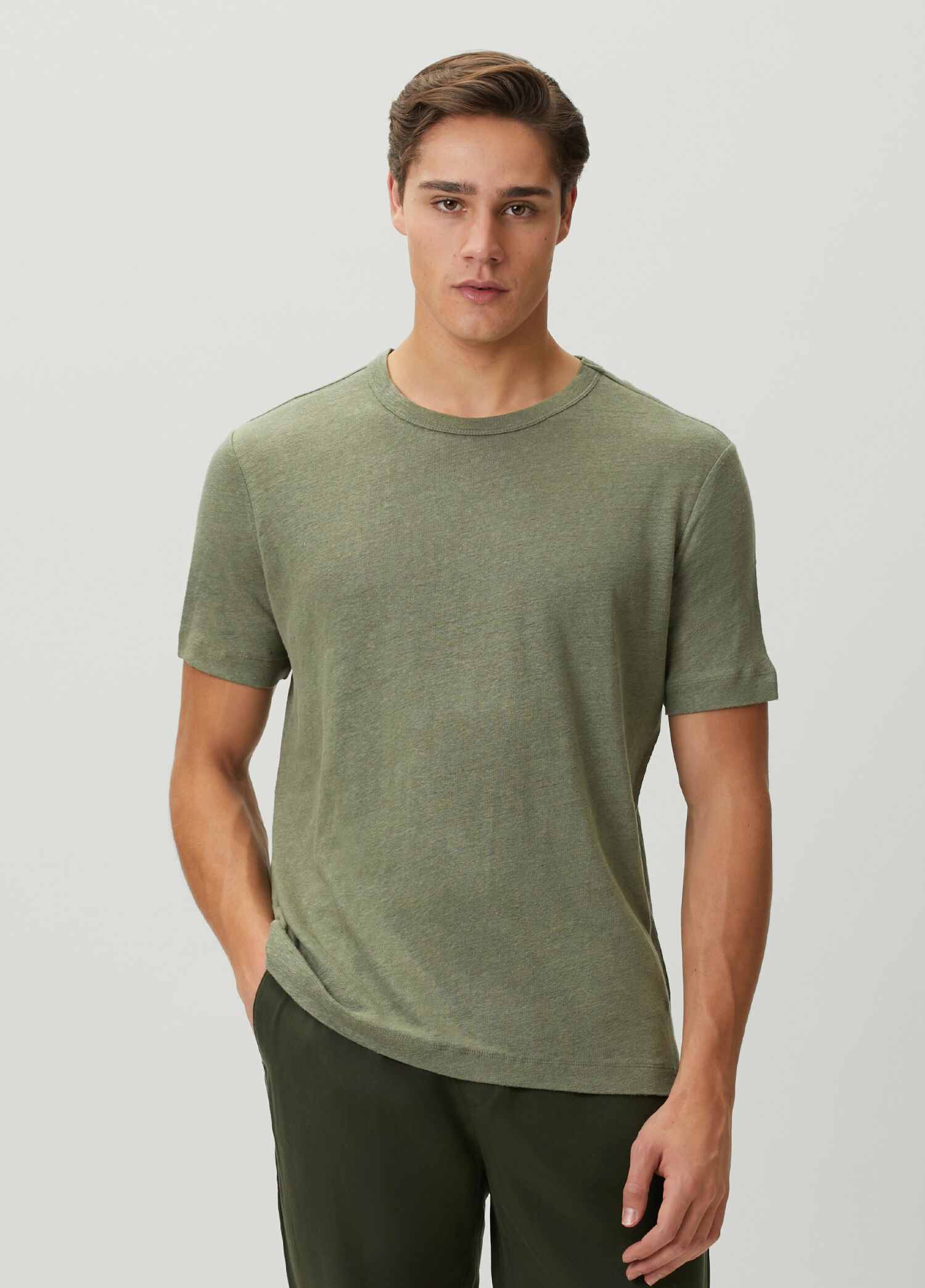 Regular Fit Roman Yeşil Keten T-shirt