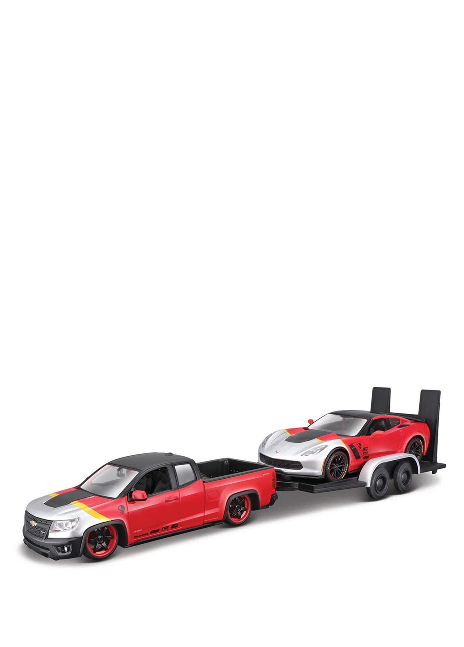 Chevrolet Colorado ZR2 & 2015 Corvette Z06 Model Araçlar