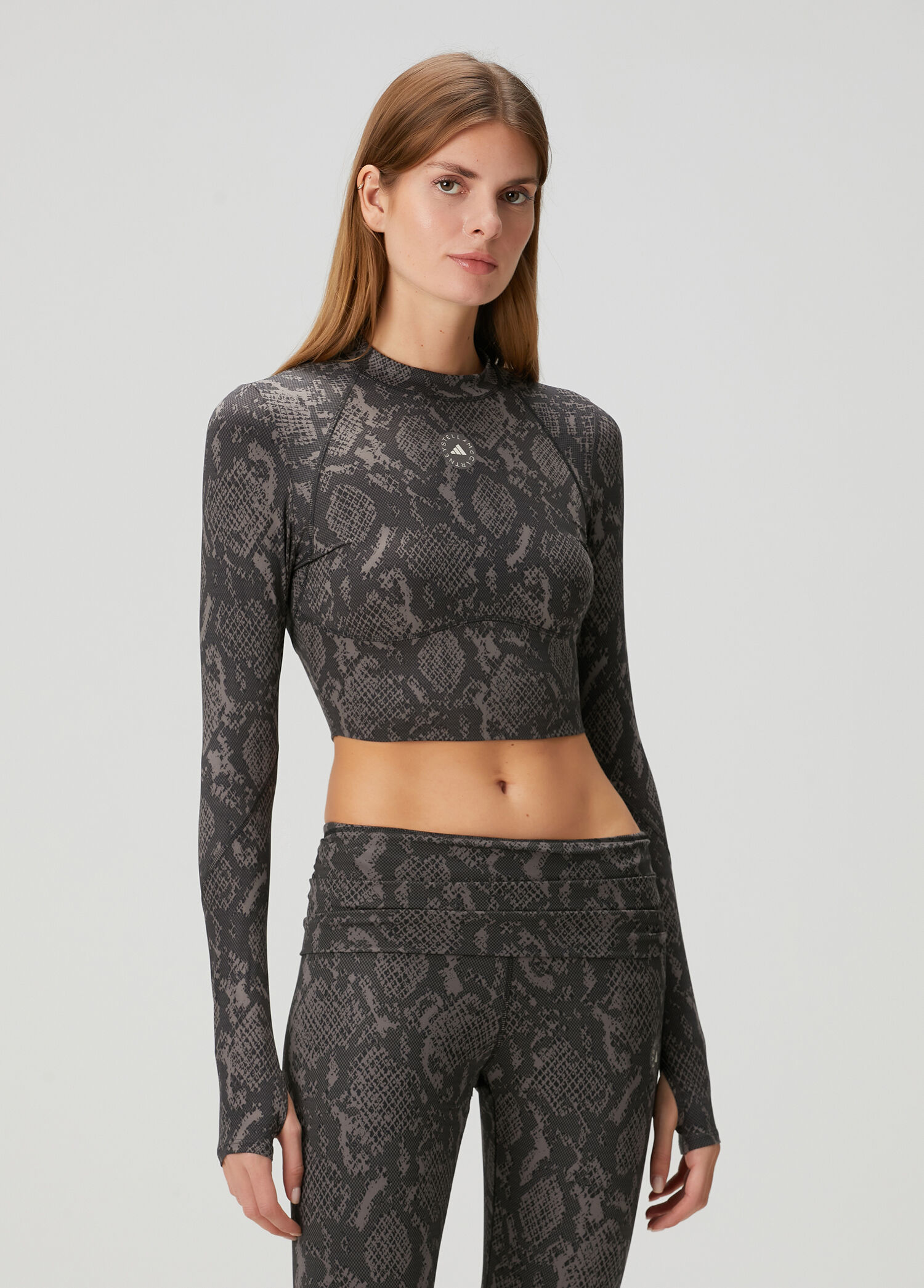 by Stella Mccartney Koyu Gri Desenli Crop Üst