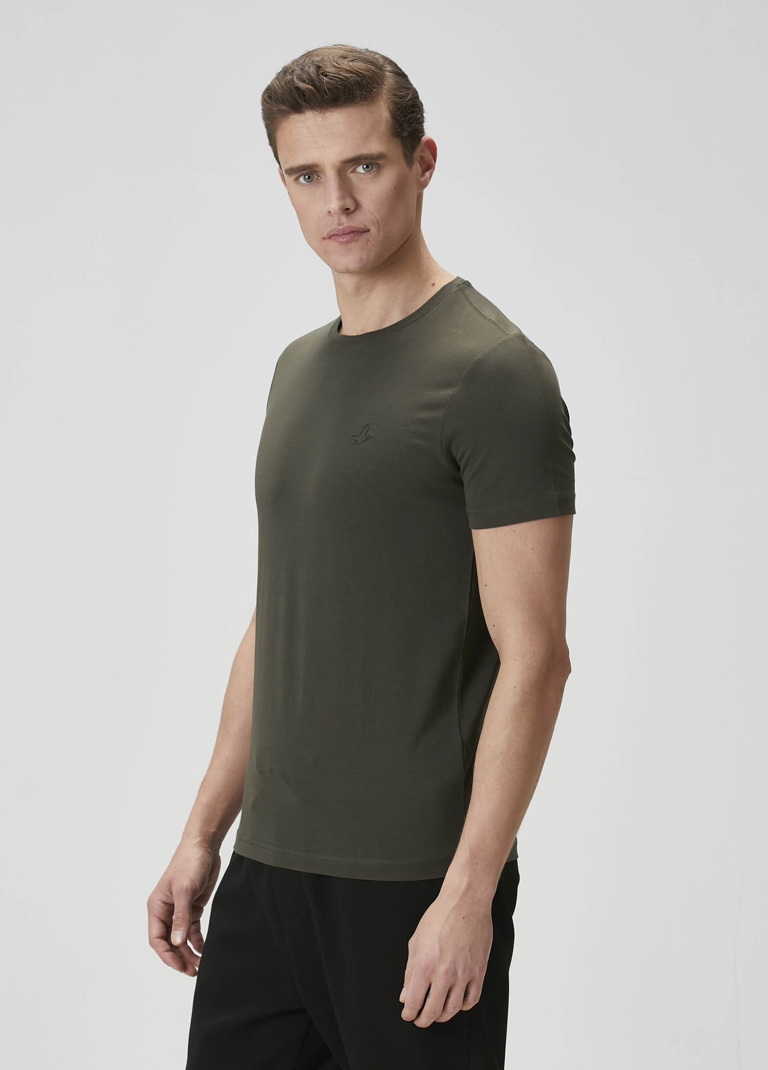 Haki Basic T-shirt_3